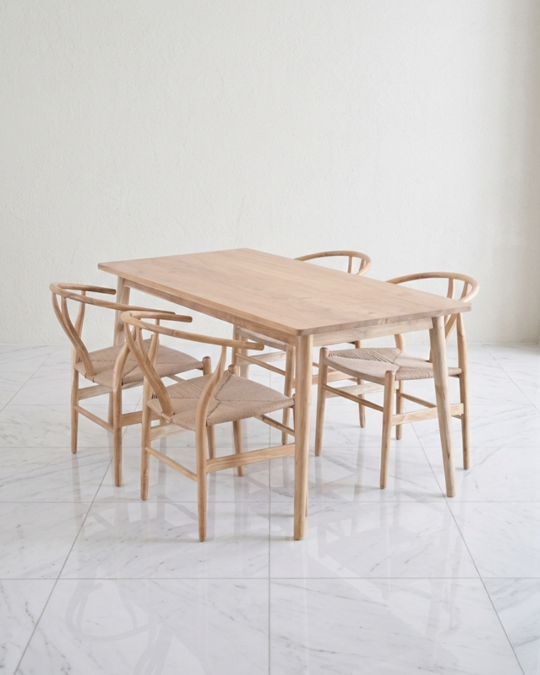 The Ultimate Kitchen Upgrade: Pairing Bar Stools Teak Wood with Modern Counters