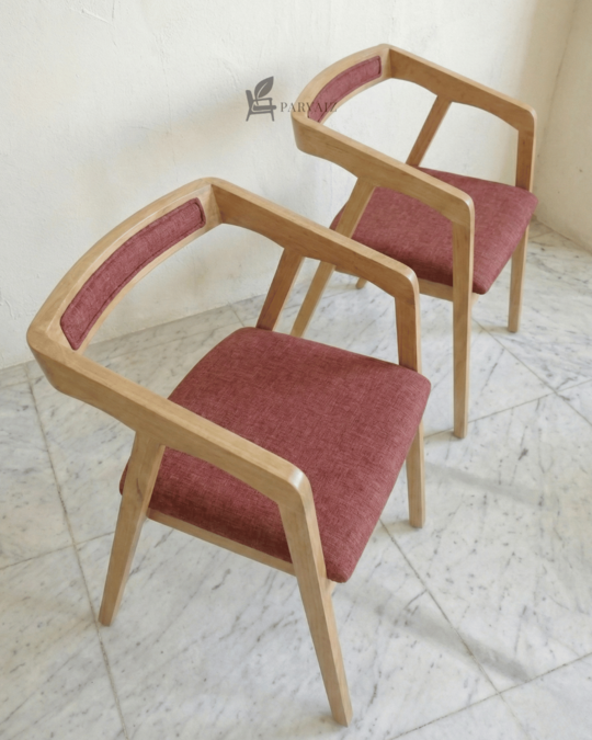 Furniture Bebas Racun (Non-Toxic): Memilih Finishing Furniture Jati Jepara yang Aman untuk Bayi