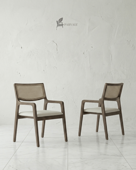 Iwan Chair