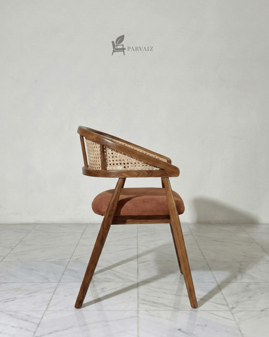 Puspa Chair
