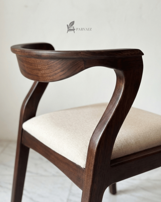 Nevan Chair