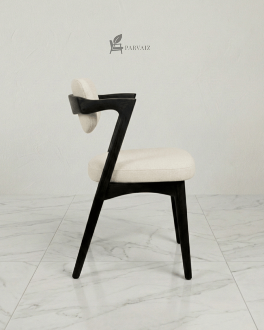 Gladius Chair