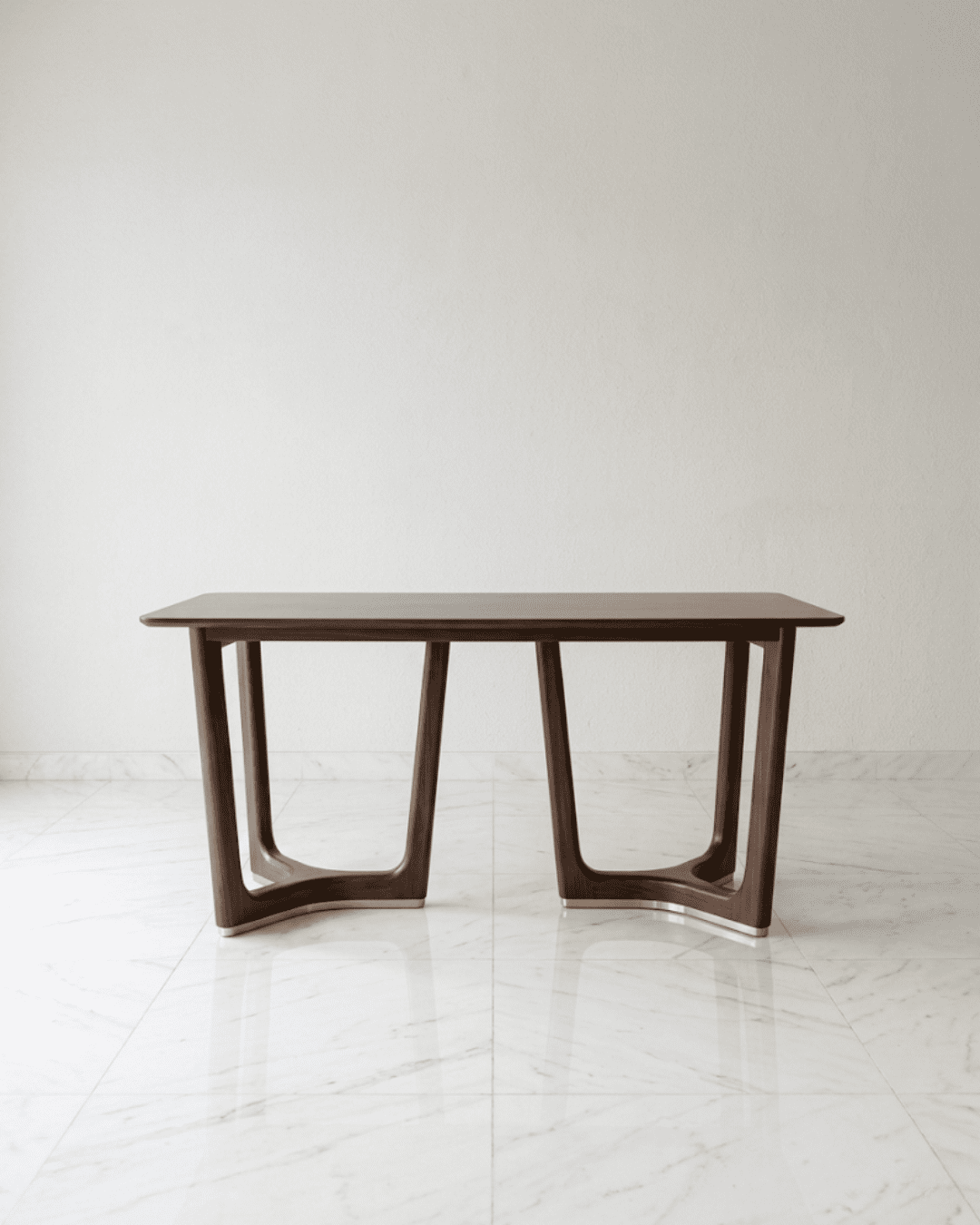 Maynar Table